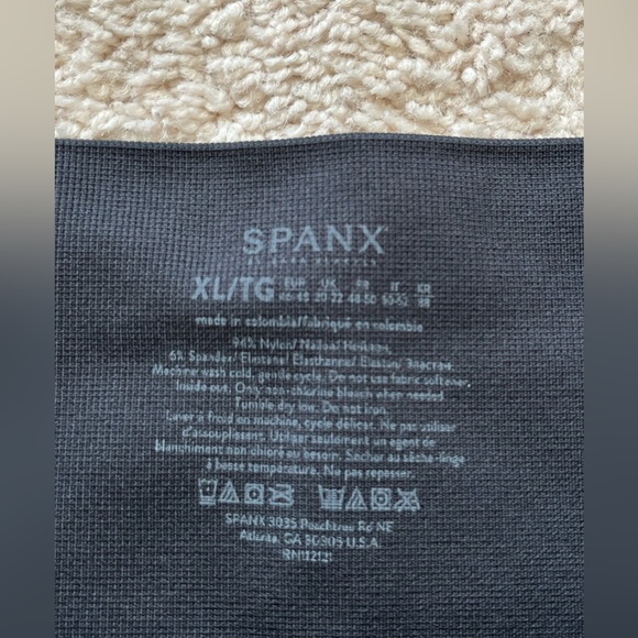 🆕 SPANX Camo Printed Seamless Biker Shorts XL - Picture 3 of 6